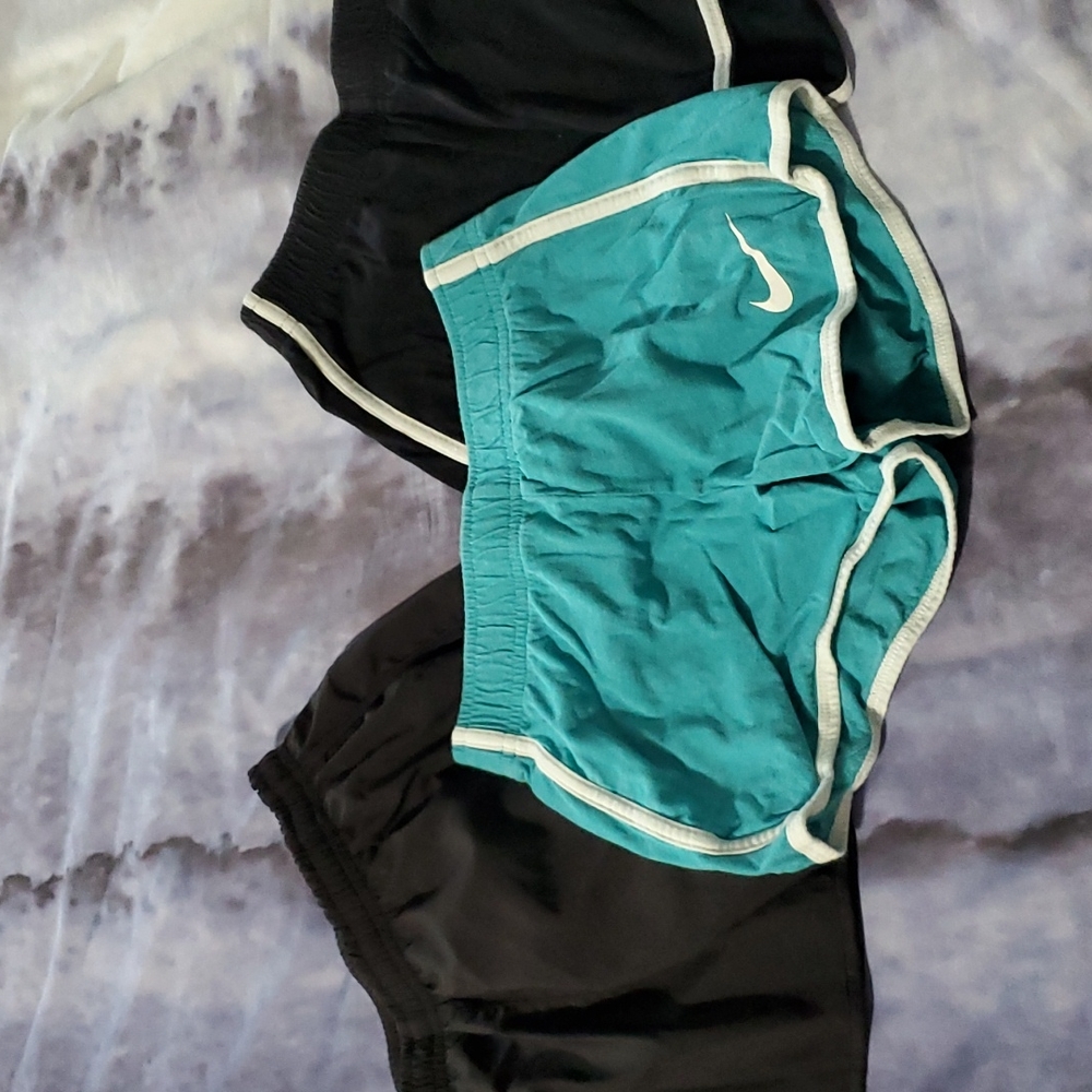 Girls Medium Nike Running Shorts